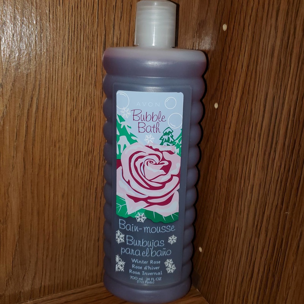 AVON BUBBLE DELIGHT Bain-mousse Winter Rose Bubble Bath 700m 24 fl.oz.
